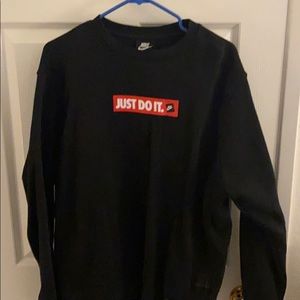 Nike crew neck